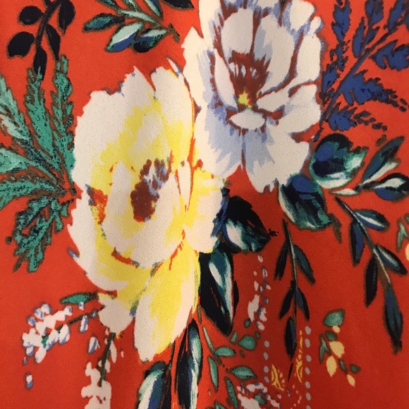 Floral handkerchief top - Picture 3 of 11